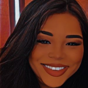 Meet your Posher, Ace